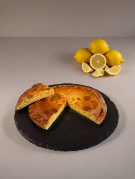 Déguster une tarte artisanale au citron des Hautes-Alpes, au goût frais, gourmand et délicatement acidulé